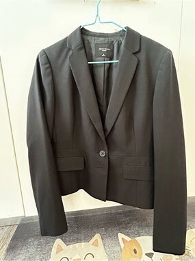 G2000 Woman Black Dual-Button Tailored Blazer